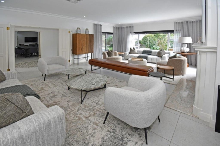 To Let 4 Bedroom Property for Rent in Atholl Gauteng