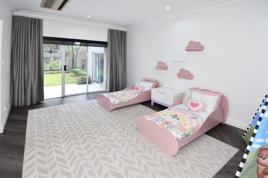 To Let 4 Bedroom Property for Rent in Atholl Gauteng