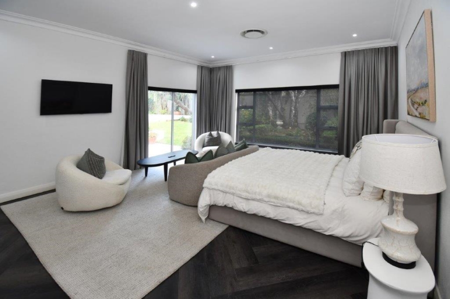 To Let 4 Bedroom Property for Rent in Atholl Gauteng