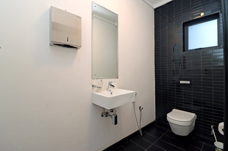 To Let Commercial Property for Rent in Parkmore Gauteng