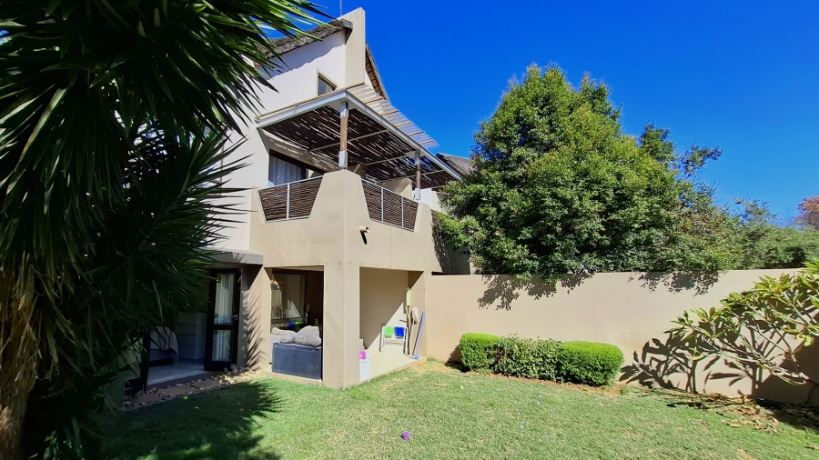 1 Bedroom Property for Sale in Fourways Gauteng