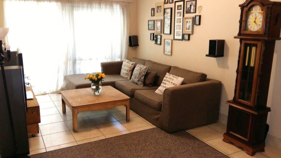 1 Bedroom Property for Sale in Fourways Gauteng