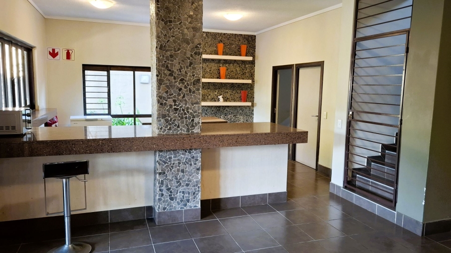 1 Bedroom Property for Sale in Fourways Gauteng