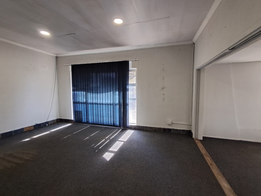 To Let Commercial Property for Rent in Three Rivers Proper Gauteng