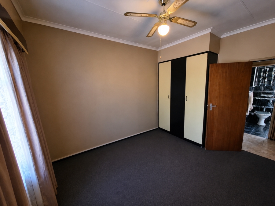 3 Bedroom Property for Sale in Vanderbijlpark CW 3 Gauteng