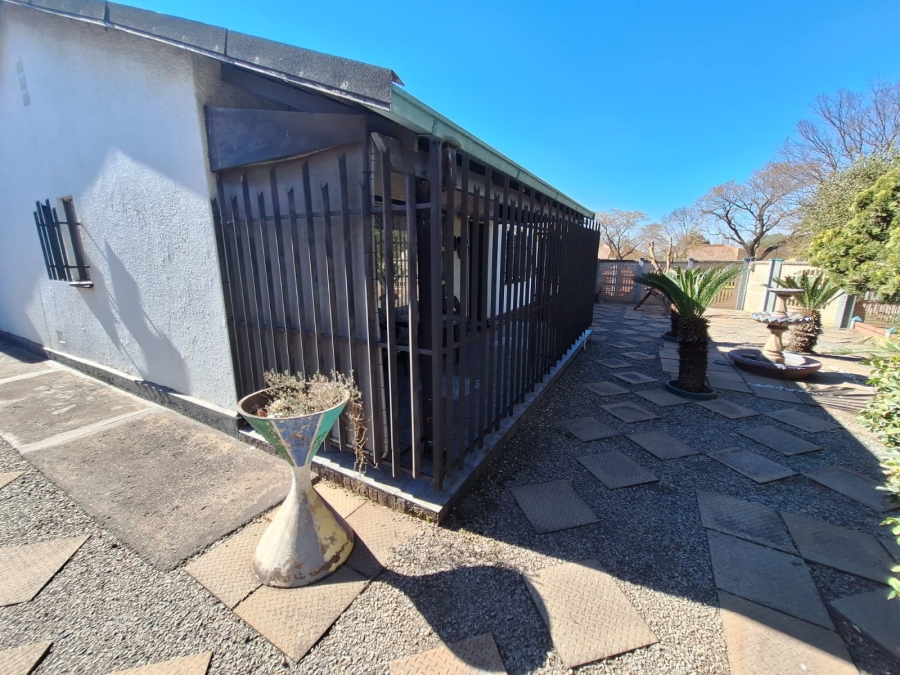 3 Bedroom Property for Sale in Vanderbijlpark CW 3 Gauteng