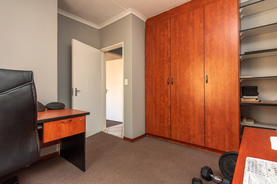 To Let 3 Bedroom Property for Rent in New Market Gauteng