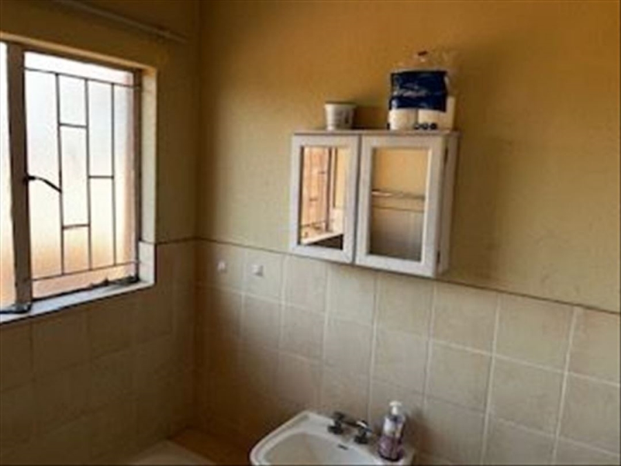 2 Bedroom Property for Sale in Edleen Gauteng