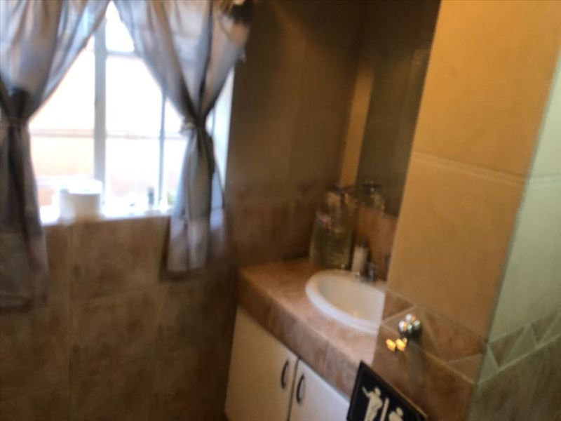 4 Bedroom Property for Sale in Glen Marais Gauteng