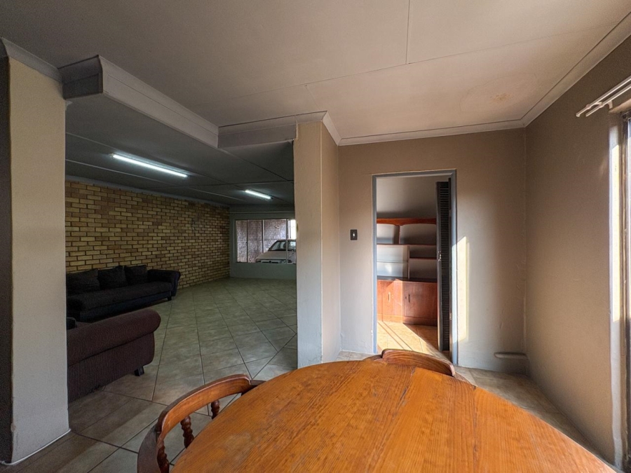 1 Bedroom Property for Sale in Brakpan Central Gauteng