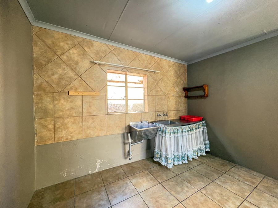 1 Bedroom Property for Sale in Brakpan Central Gauteng