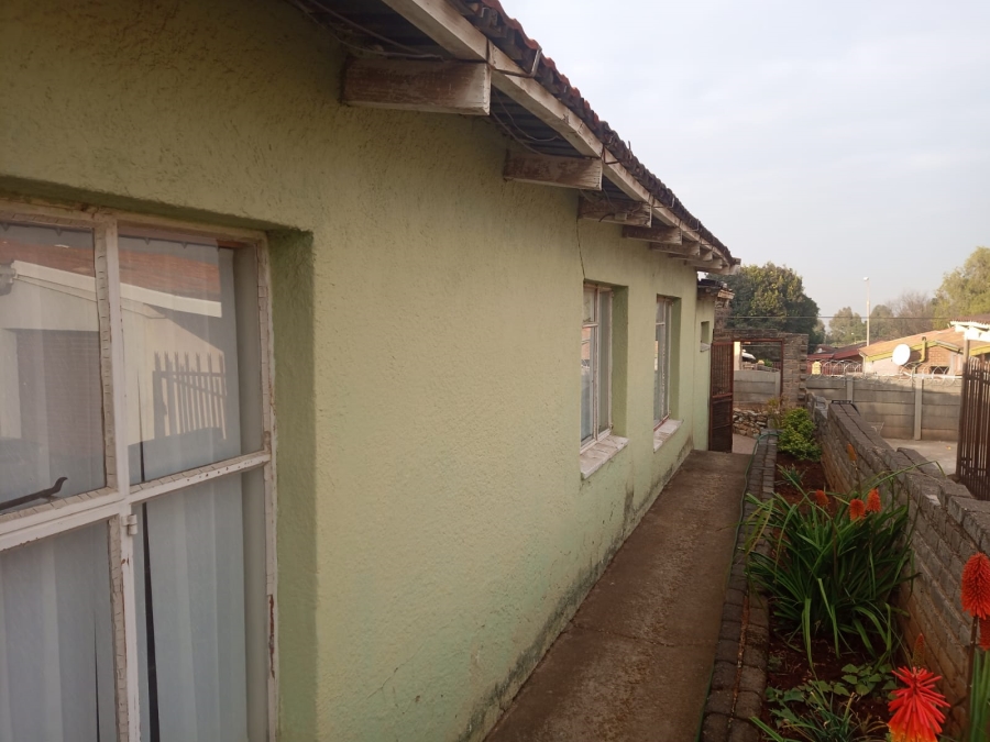 9 Bedroom Property for Sale in Kempton Park West Gauteng