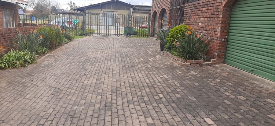 3 Bedroom Property for Sale in Birchleigh Gauteng
