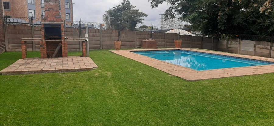 3 Bedroom Property for Sale in Birchleigh Gauteng