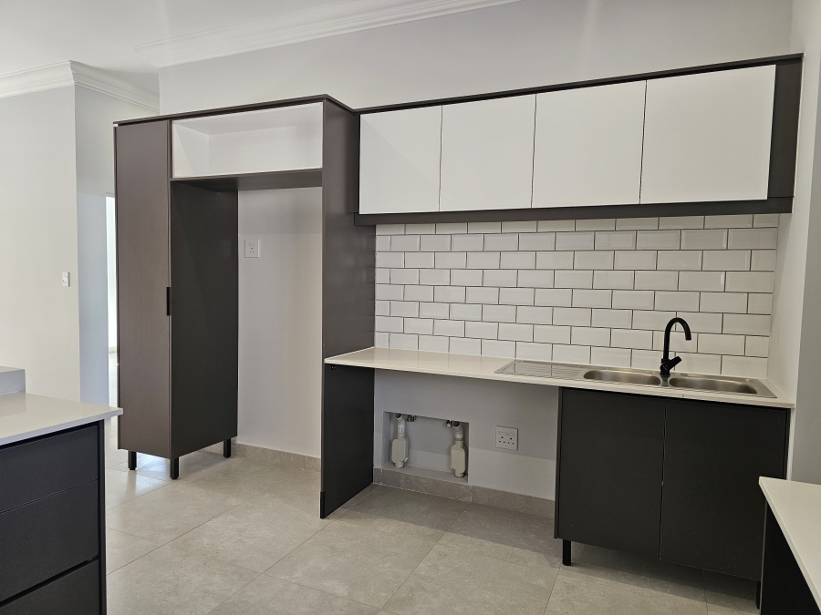 To Let 3 Bedroom Property for Rent in Bryanston Gauteng