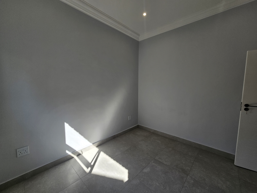 To Let 3 Bedroom Property for Rent in Bryanston Gauteng
