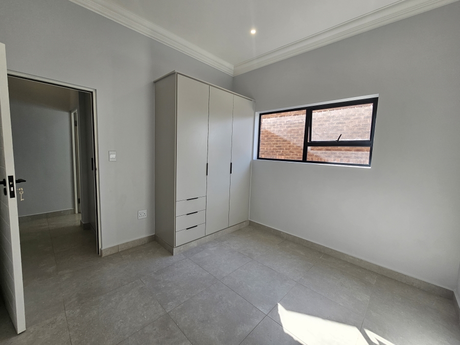 To Let 3 Bedroom Property for Rent in Bryanston Gauteng
