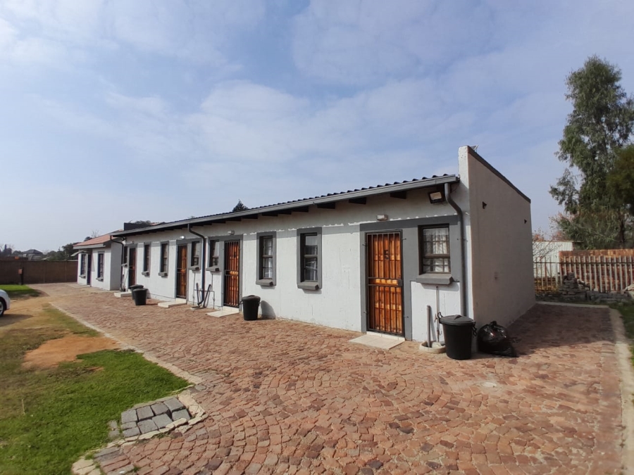 3 Bedroom Property for Sale in Bedworth Park Gauteng