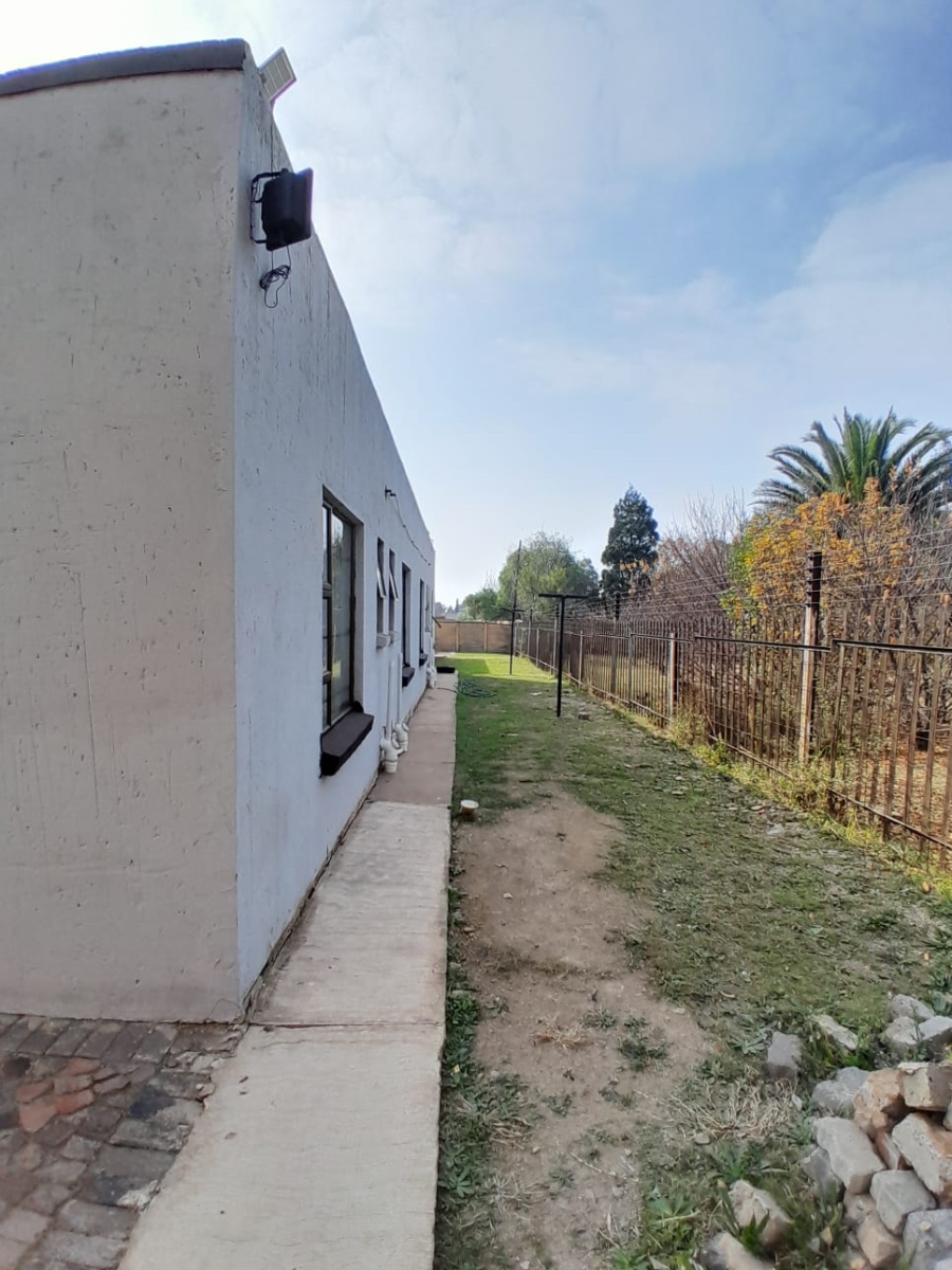 3 Bedroom Property for Sale in Bedworth Park Gauteng