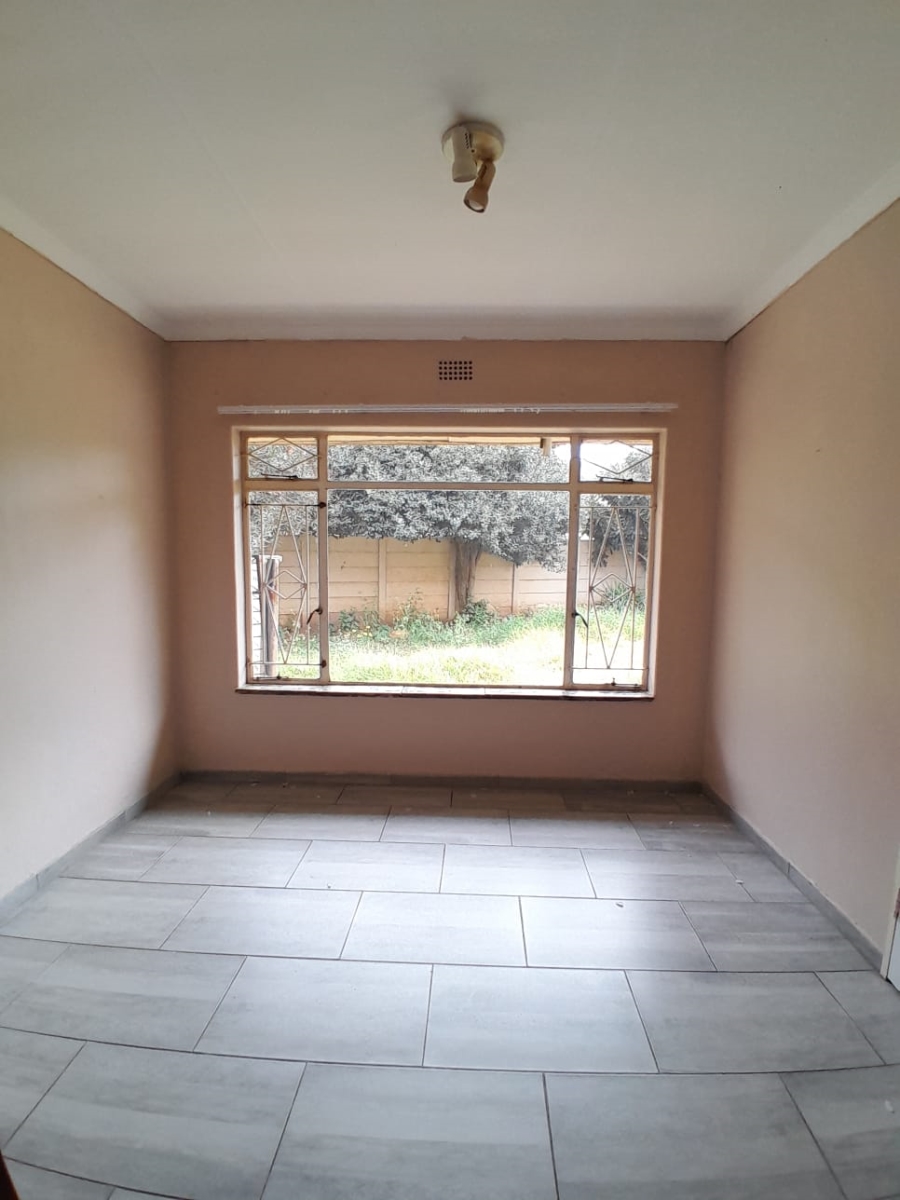 3 Bedroom Property for Sale in Sonland Park Gauteng