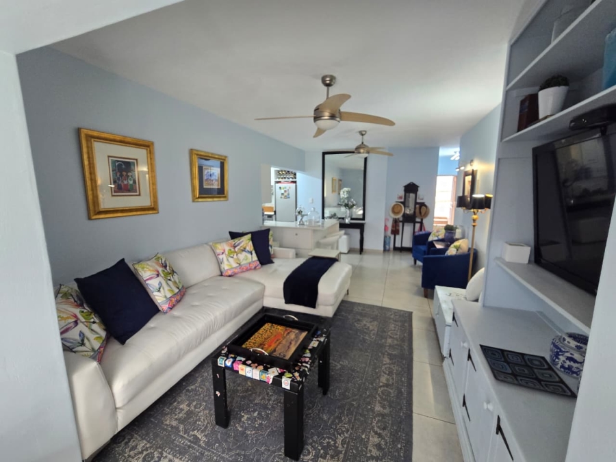 2 Bedroom Property for Sale in Peacehaven Gauteng