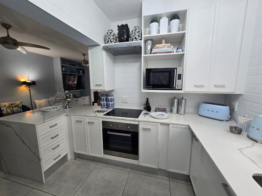 2 Bedroom Property for Sale in Peacehaven Gauteng