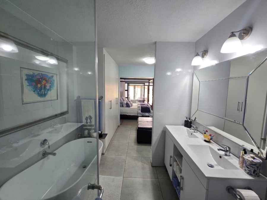2 Bedroom Property for Sale in Peacehaven Gauteng