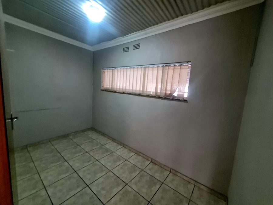 3 Bedroom Property for Sale in Vanderbijlpark SE 6 Gauteng