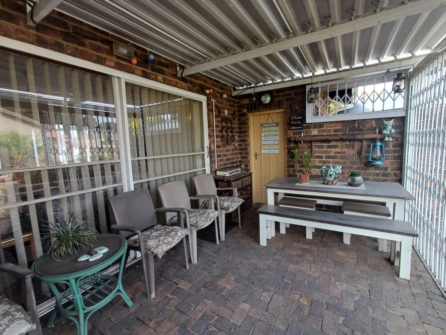 3 Bedroom Property for Sale in Vanderbijlpark Sw 2 Gauteng