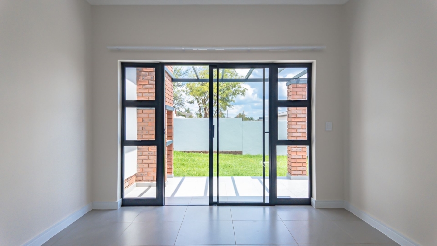 To Let 2 Bedroom Property for Rent in Rietvalleirand Gauteng