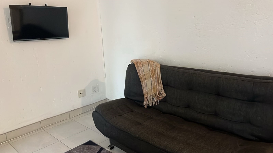 To Let 1 Bedroom Property for Rent in Montgomery Park Gauteng