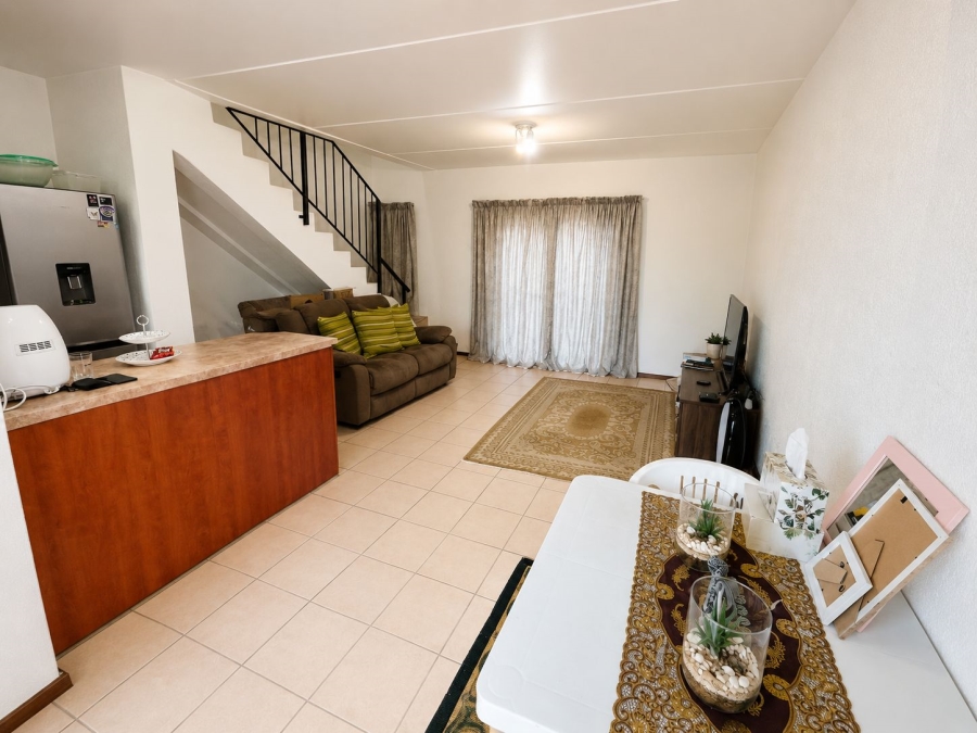 2 Bedroom Property for Sale in Halfway Gardens Gauteng