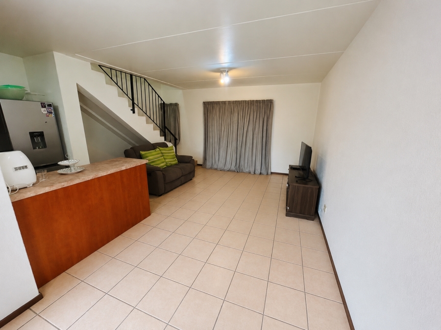 2 Bedroom Property for Sale in Halfway Gardens Gauteng