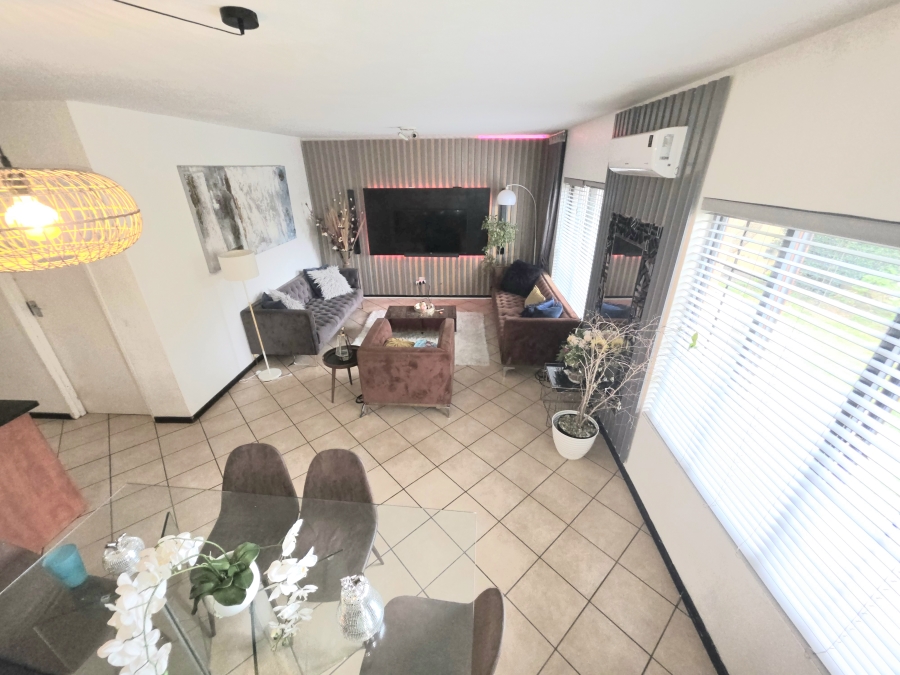 3 Bedroom Property for Sale in Noordwyk Gauteng