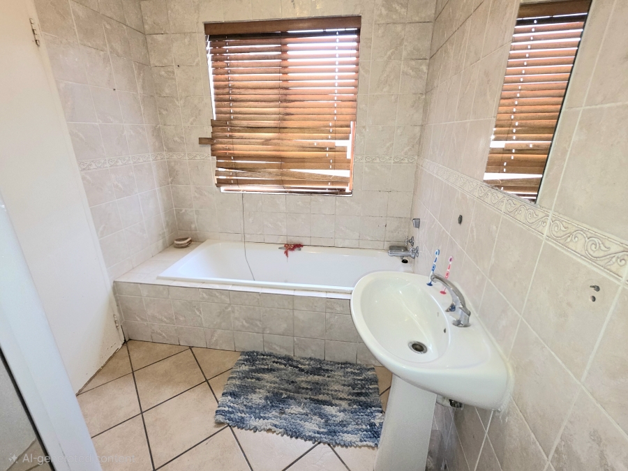 3 Bedroom Property for Sale in Noordwyk Gauteng