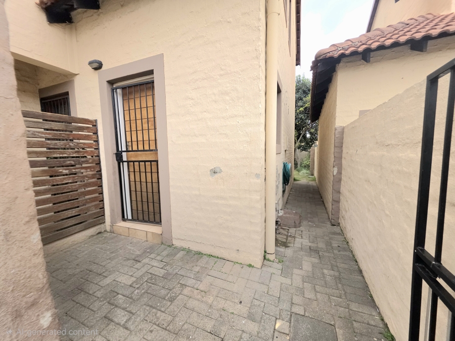 3 Bedroom Property for Sale in Noordwyk Gauteng