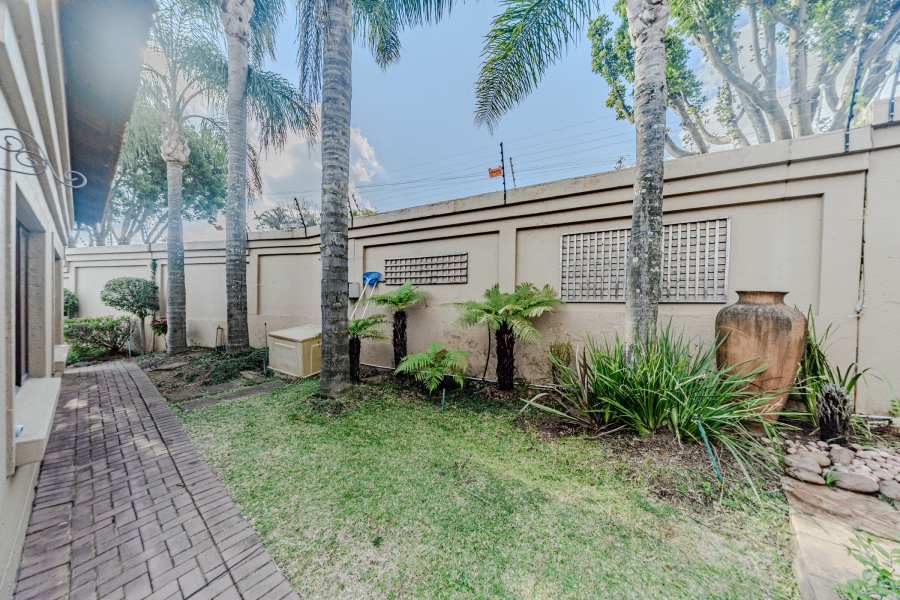 3 Bedroom Property for Sale in Waterkloof Ridge Gauteng