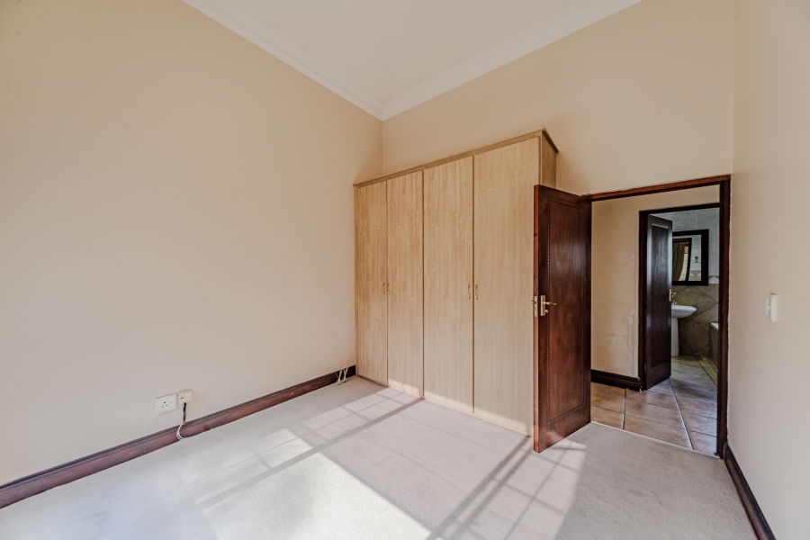 3 Bedroom Property for Sale in Waterkloof Ridge Gauteng