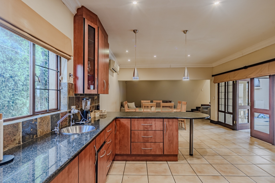 3 Bedroom Property for Sale in Waterkloof Ridge Gauteng