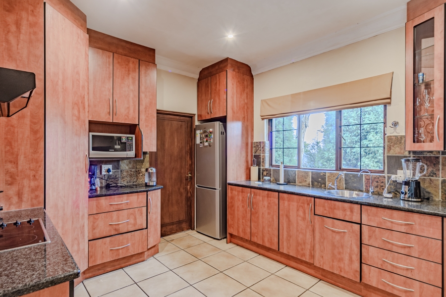 3 Bedroom Property for Sale in Waterkloof Ridge Gauteng