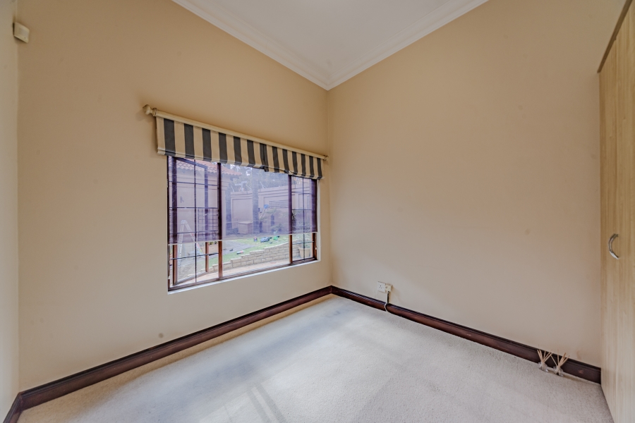 3 Bedroom Property for Sale in Waterkloof Ridge Gauteng