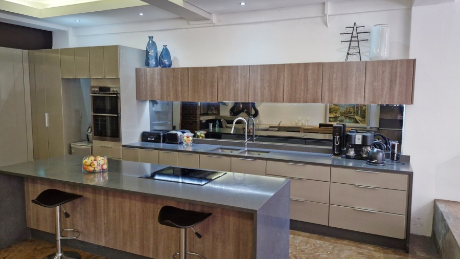 2 Bedroom Property for Sale in Braamfontein Werf Gauteng