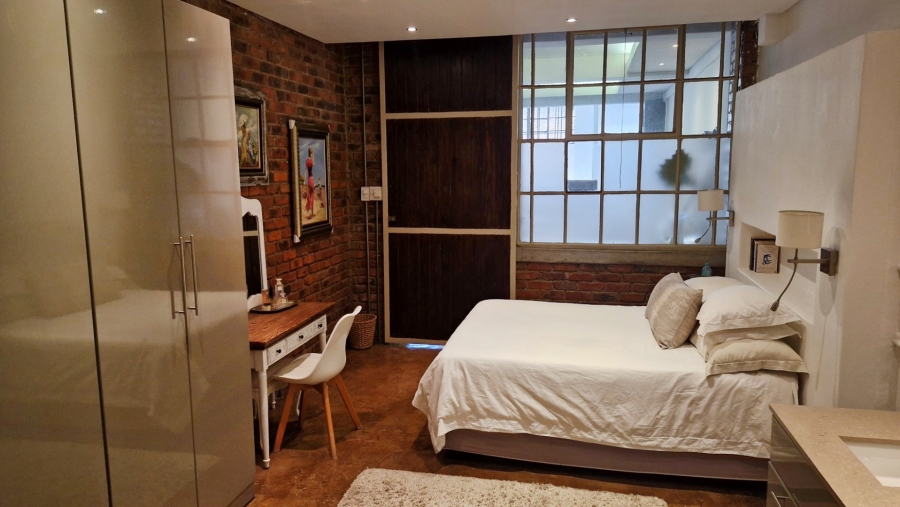 2 Bedroom Property for Sale in Braamfontein Werf Gauteng