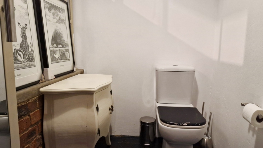 2 Bedroom Property for Sale in Braamfontein Werf Gauteng