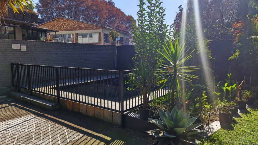 2 Bedroom Property for Sale in Braamfontein Werf Gauteng