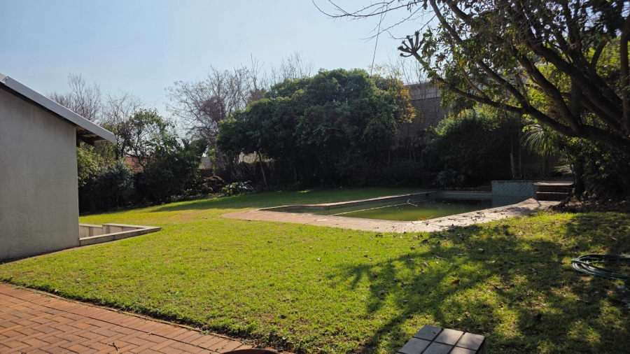 To Let 5 Bedroom Property for Rent in Savoy Estate Gauteng