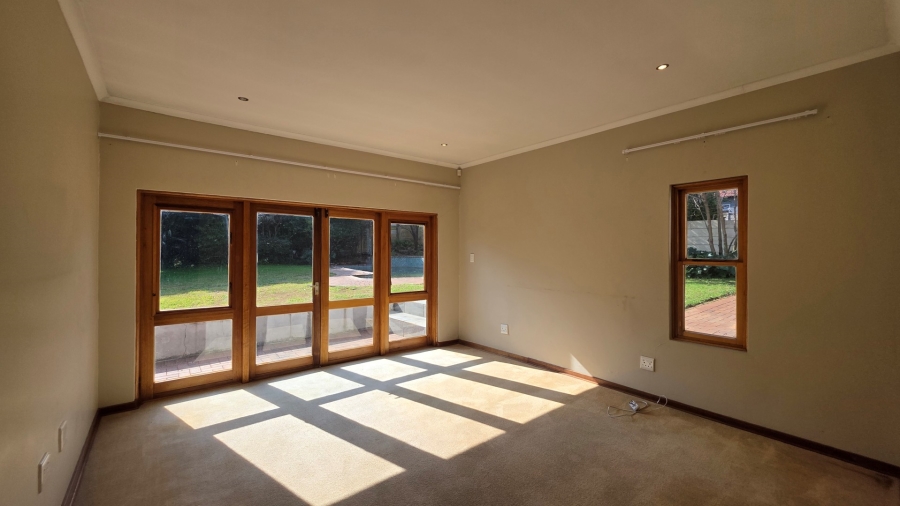 To Let 5 Bedroom Property for Rent in Savoy Estate Gauteng