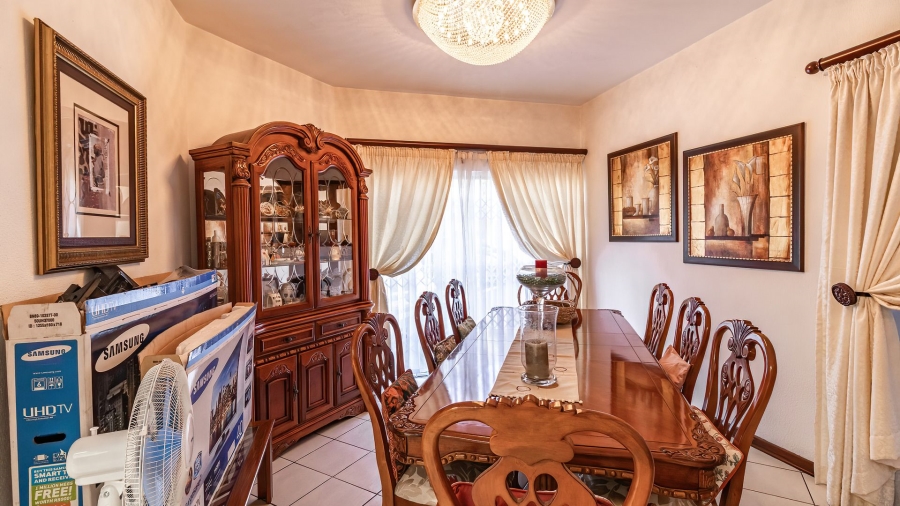 3 Bedroom Property for Sale in Bassonia Gauteng