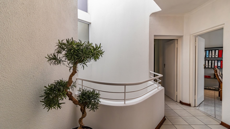 3 Bedroom Property for Sale in Bassonia Gauteng