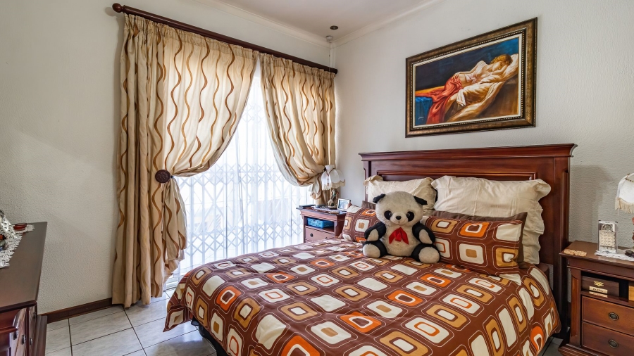 3 Bedroom Property for Sale in Bassonia Gauteng